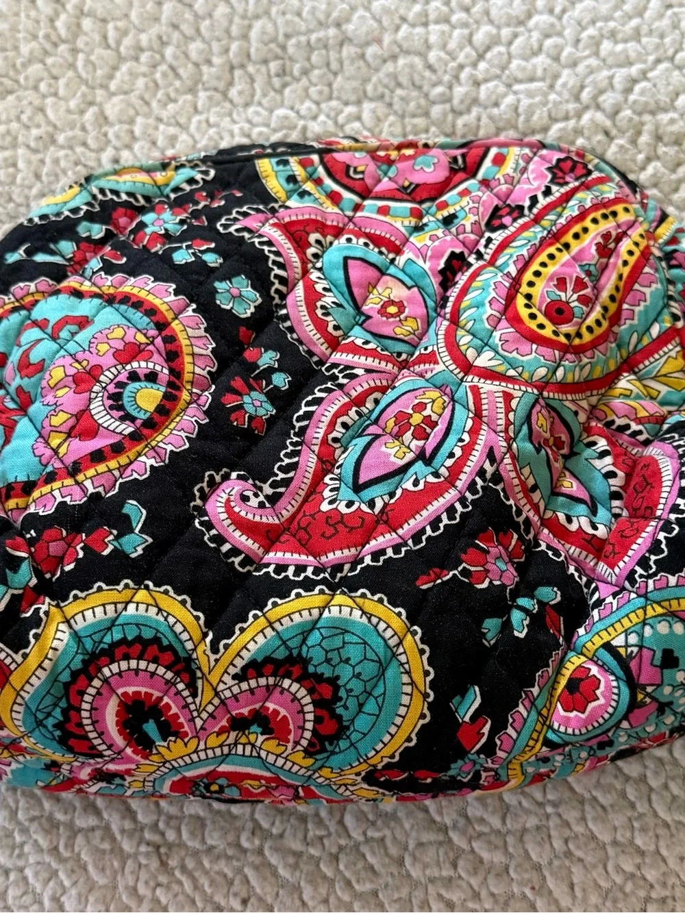 Vera Bradley colorful paisley floral pattern quilted makeup storage bag
